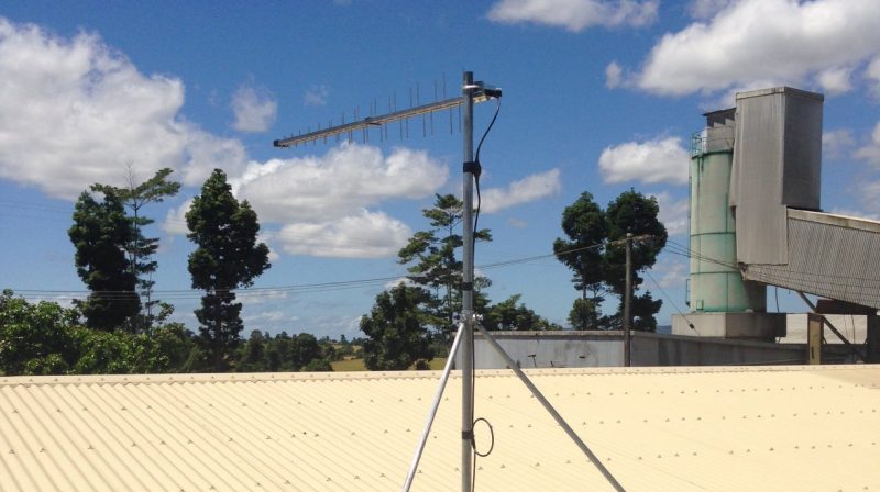 Wide Band Log Periodic Antenna Installation
