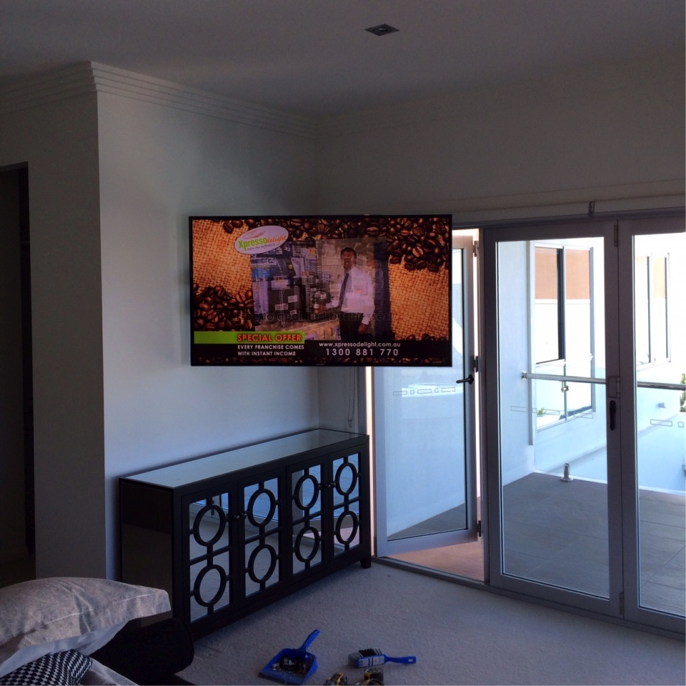 Home Theatre Options: TV Wall Mount on the Gold Coast