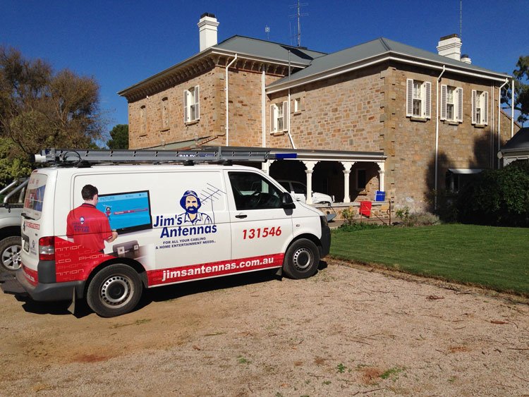 SA’s Largest Cattle Station Finally Gets Great TV Reception Via VAST