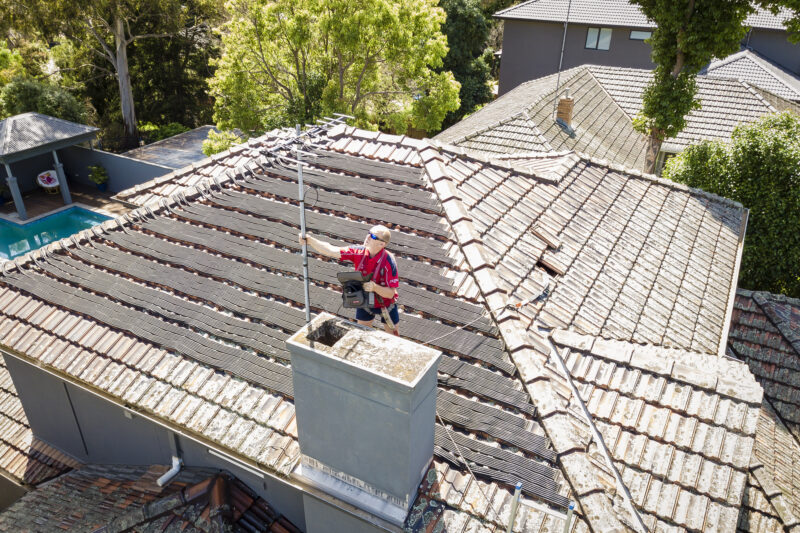 Why You Should Always Have Your Antenna Professionally Installed